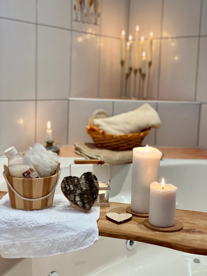 Private Mit Sauna Und Whirlpool Schrozberg
